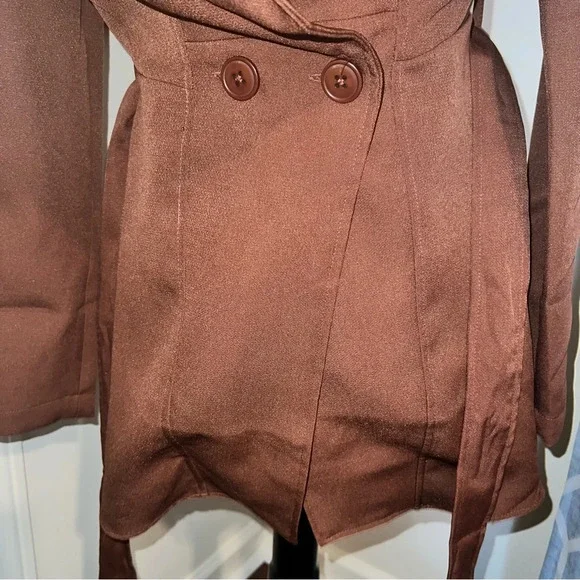 Belted brown wrap coat - Picture 10 of 11